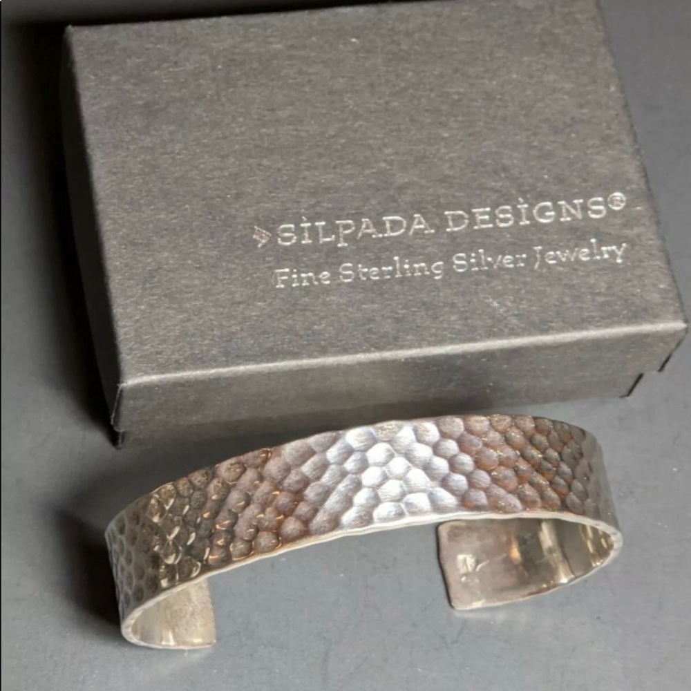 Silpada hammered cuff bracelet